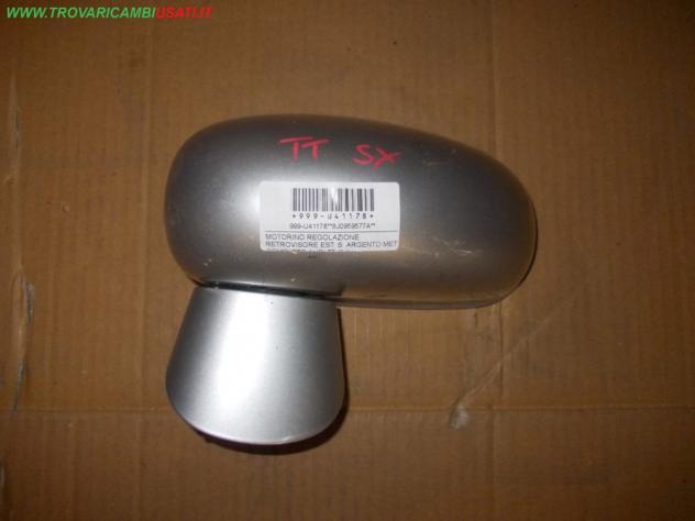 MOTORINO REGOLAZIONE RETROVISORE EST. S. ARGENTO MET COMPLETO AUDI TT (8J) 999-U41178 Vetri e Retrovisori  Cristalli  Retrovisori  Vetro specc AUDI -
