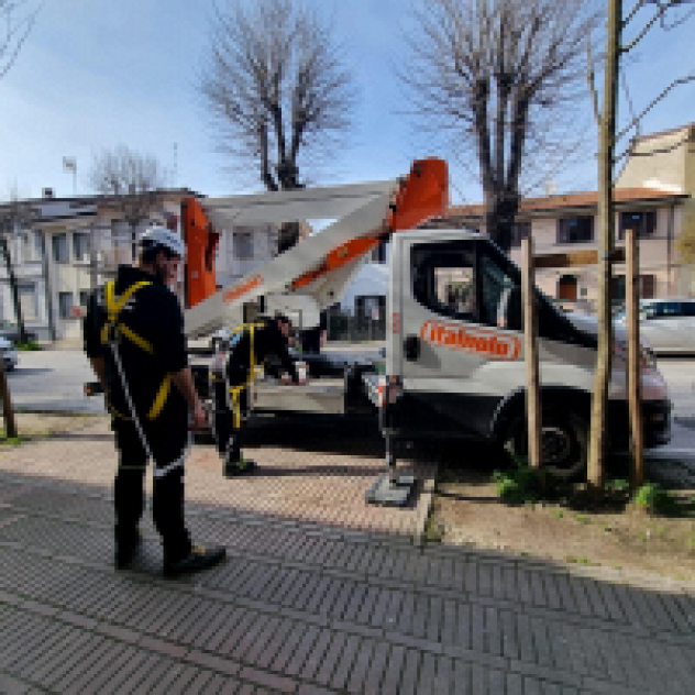 La2c - Impianti Elettrici - Climatizzazione - Fotovoltaico - Foto 3