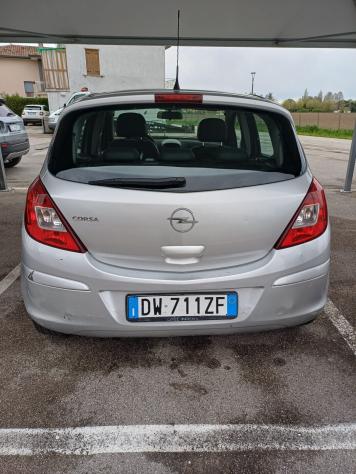 Opel Corsa 1.2 5 porte Easytronic Cosmo adatta a neopatentati - Foto 4