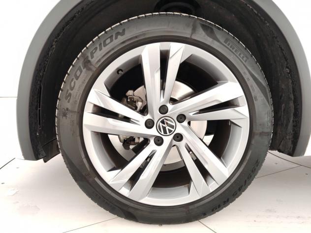 Volkswagen Tiguan 2.0 TDI SCR 110KW R-Line DSG 4MOTION - Foto 6