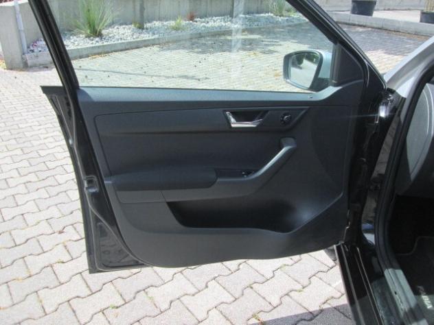 Skoda Fabia 1.4 TDI 90 CV Twin Color Design Edition Argento - Foto 8