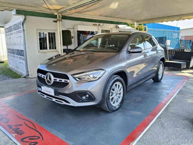 MERCEDES-BENZ GLA 200 d Automatic Business rif. 23808364