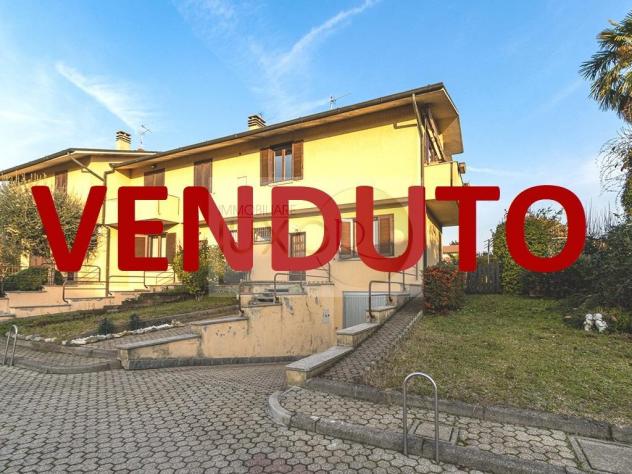 Appartamento in villa di Tre locali con servizi a Triuggio