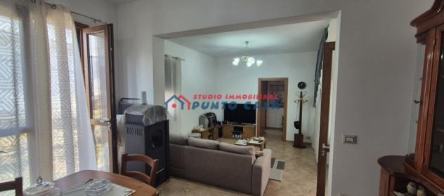 CROCEVIE – Soluzione indipendente su due elevazioni P.T. + 1°P. – 140mq ca. + spazio esterno + 2.000mq ca. di terreno – 4 vani + acc. + terrazzi. Otti - Foto 5