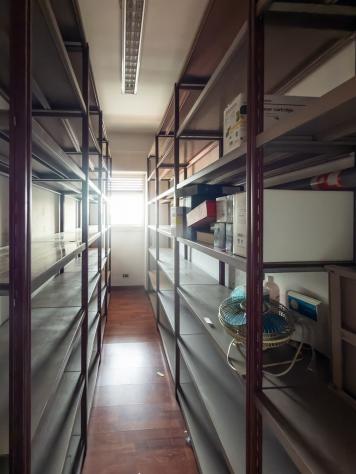 MONZA Centro - ampio ufficio arredato in locazione - Foto 16