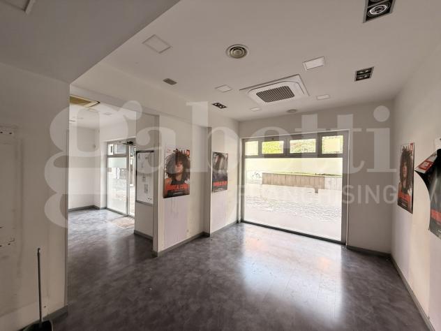 Negozio - Roma . Rif.: Renieri 28ACG