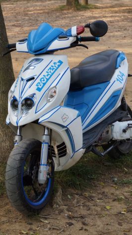Scooter Phantom F12R