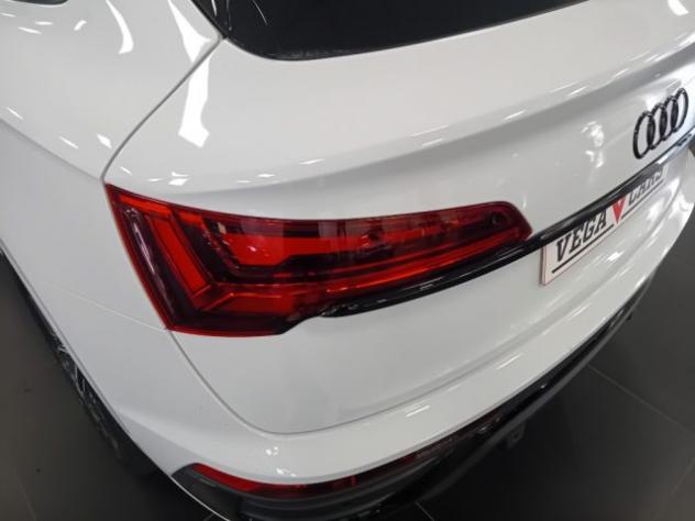 AUDI Q5 SPB 40 TDI quattro S tronic Identity Black rif. 24135698 - Foto 9