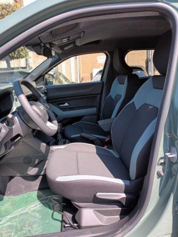 DACIA Duster 1200 ECO-G EXTREME 122CV CARPLAY CAM VETRSCURI"17 rif. 23795027 - Foto 7