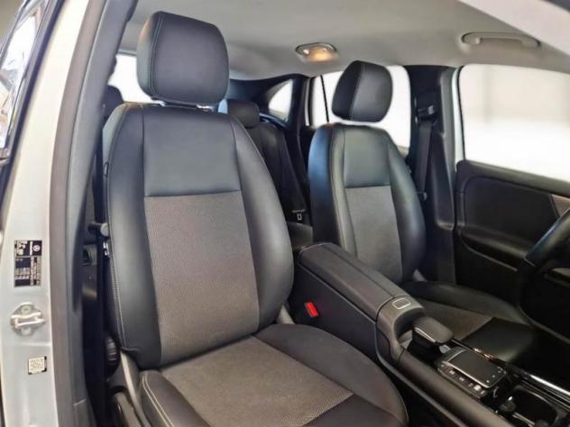 Mercedes-Benz GLA GLA 200 d Automatic Business Extra - Foto 10