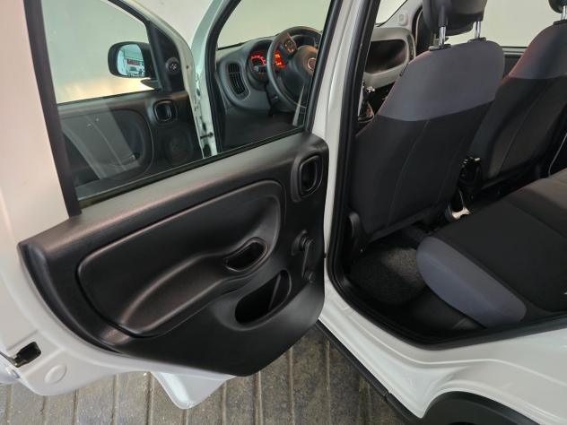 Fiat Panda 1.3 MJT 95 CV S&S 4x4 AZIENDALE IVA ESPOSTA - Foto 8