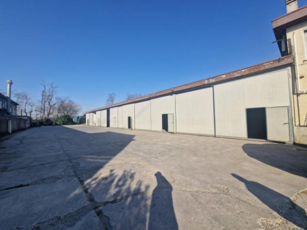 Immobile di 1100 m² con più di 5 locali in vendita a Settimo Milanese - Foto 3