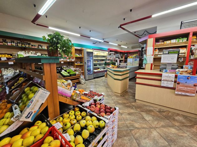 Attività di minimarket con magazzino - Foto 10