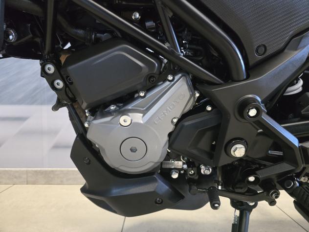 CFMOTO 300NK 02/2024 - Km 12600 (A2) - Foto 10