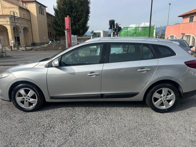 Renault Megane 1.5 DCI 110 CV Sportour Ecobusiness Premium - Foto 3