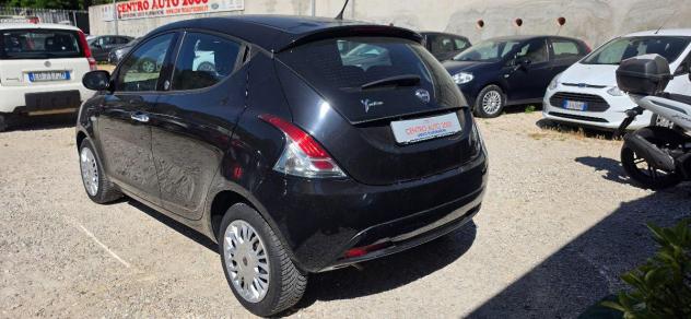 LANCIA Ypsilon 1.2 69 CV 5p. GPL Ecochic Gold - Foto 5