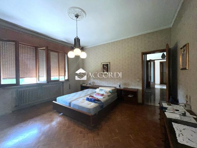 CASA INDIPENDENTE di 5 vani e di 300 mq (MARENO DI PIAVE) rif. GG80 - Foto 8