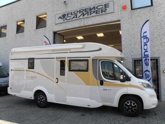 SEMINTEGRALE MAGIS 95 XT LETTO MATRIMONIALE CON GARAGE E BASCULANTE