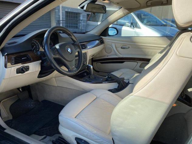 BMW Serie 3 320d cat Coupé Futura - Foto 9