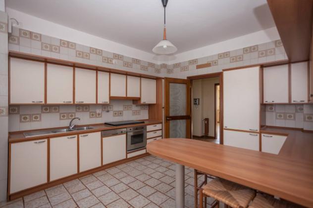 Appartamento di 265 m² con più di 5 locali e box auto doppio in affitto a Castiglione Torinese - Foto 17