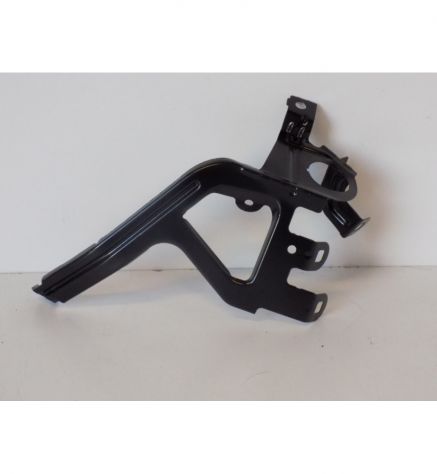 BMW 5 F10/F11Supporto parafango sinistro - 4303