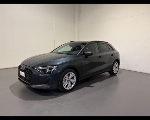 AUDI A3 Sportback 30 TFSI BUSINESS rif. 23133015 - Foto 2