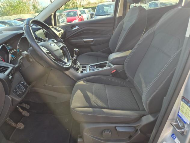 Ford Kuga 1.5 EcoBoost 120 CV S&S 2WD Business - Foto 5