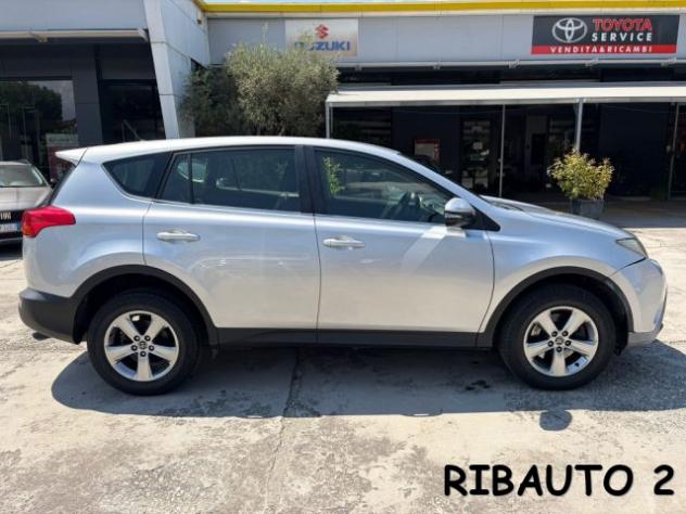 TOYOTA RAV 4 RAV4 2.0 D-4D 2WD Style rif. 24073238 - Foto 8