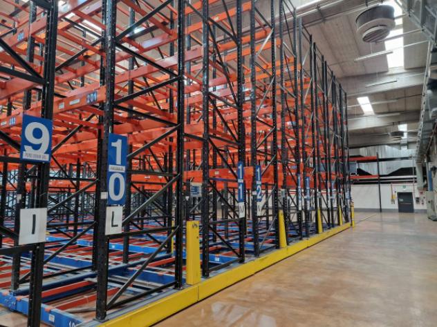 Immobile di 11300 m² con più di 5 locali in affitto a Inveruno - Foto 6