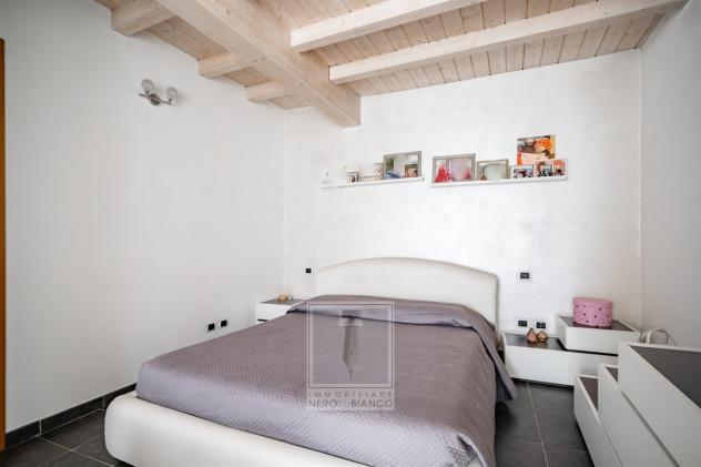 TRILOCALE RISTRUTTURATO CON BOX A CASTELLO B.ZA - Foto 17