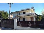 Villetta bifamiliare in vendita a Cinquale - Montignoso 190 mq  Rif: 1407498