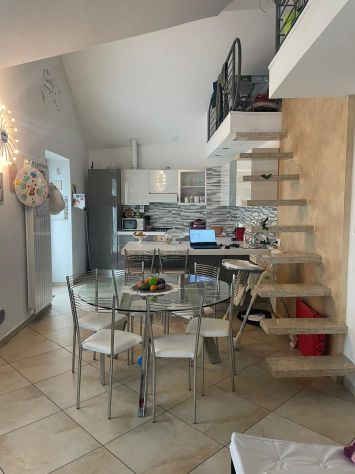 Bilocale 2 balconi 450euro spese incluse Strozza - Foto 8