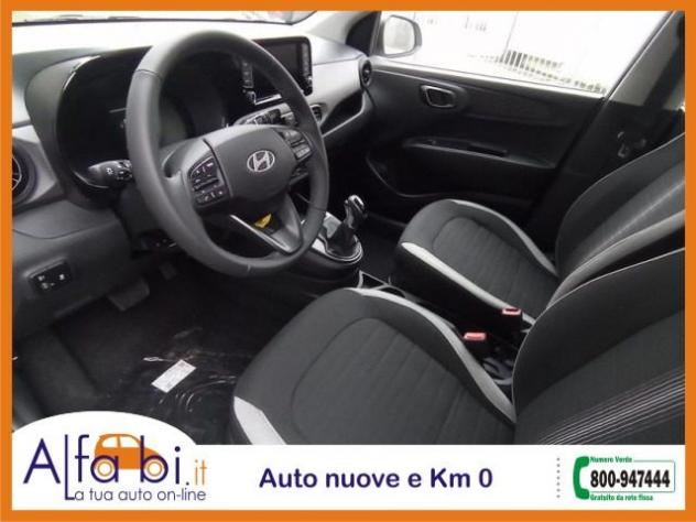 HYUNDAI i10 1.0 AT 63CV Connectline rif. 23973681 - Foto 4