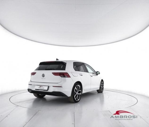 VOLKSWAGEN Golf 1.0 TSI EVO Life rif. 23452465 - Foto 3