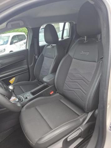 JEEP Avenger 1.2 Turbo 100cv Altitude . 2025 - Foto 10
