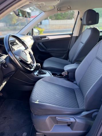 Volkswagen Tiguan 2.0 TDI SCR DSG Business BlueMotion Technology - Foto 10