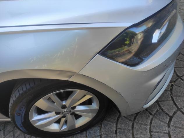 Volkswagen Polo 1.0 TGI Benzina Metano 2018 revisione B 2030 - Foto 4