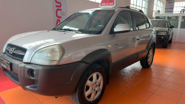 Hyundai Tucson 2.0 CRDi TD Dynamic - Foto 2