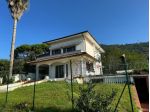 Villa in vendita a Fossone - Carrara 300 mq  Rif: 1412357