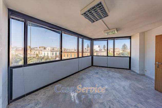 Lecce centro – Uffici in Viale Otranto, a pochi passi da Piazza Mazzini - Foto 7