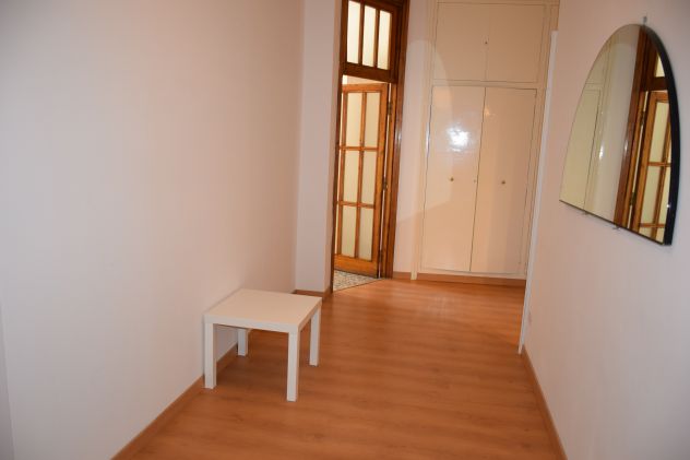 AMPIE CAMERE IN AFFITTO PER STUDENTI - Foto 5