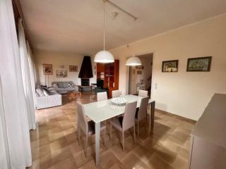Villa in affitto a Forte dei Marmi 200 mq Rif: 1296343