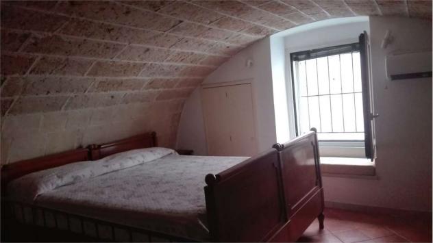 A000249 - monolocale arredato / porta napoli - Foto 6