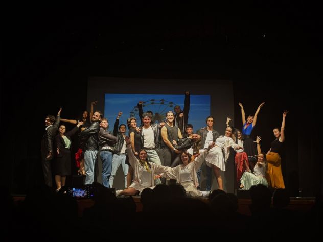 Coreografe/i, Cantanti, Maghe/i e Cabarettiste/i per Villaggi in Italia - Foto 3