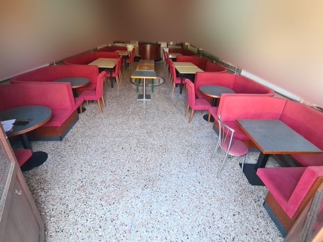 DIVANETTI DA DISCOTECA USATI