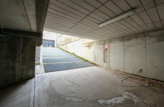 Immobile in asta di 16 m², box auto in vendita a Arluno - Foto 7