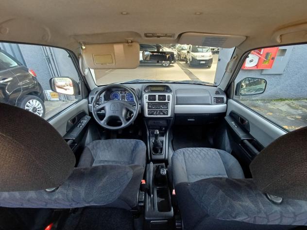Mitsubishi Pajero Pinin Pajero Pinin 3p 1.8 gdi 16v Comfort - Foto 9