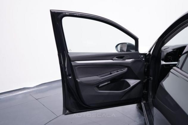 VOLKSWAGEN Golf Variant 1.5 TGI 130cv Metano Life rif. 21466540 - Foto 9