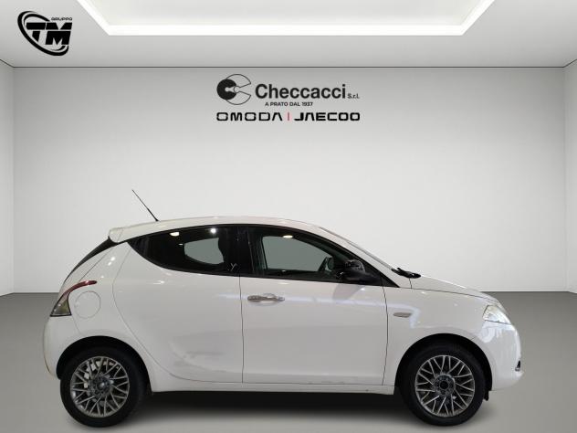 Lancia Ypsilon 1.2 8v Gold *NEOPATENTATI* - Foto 4