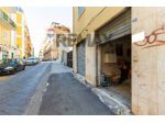 Locale Commerciale in vendita a Catania, Zona centro